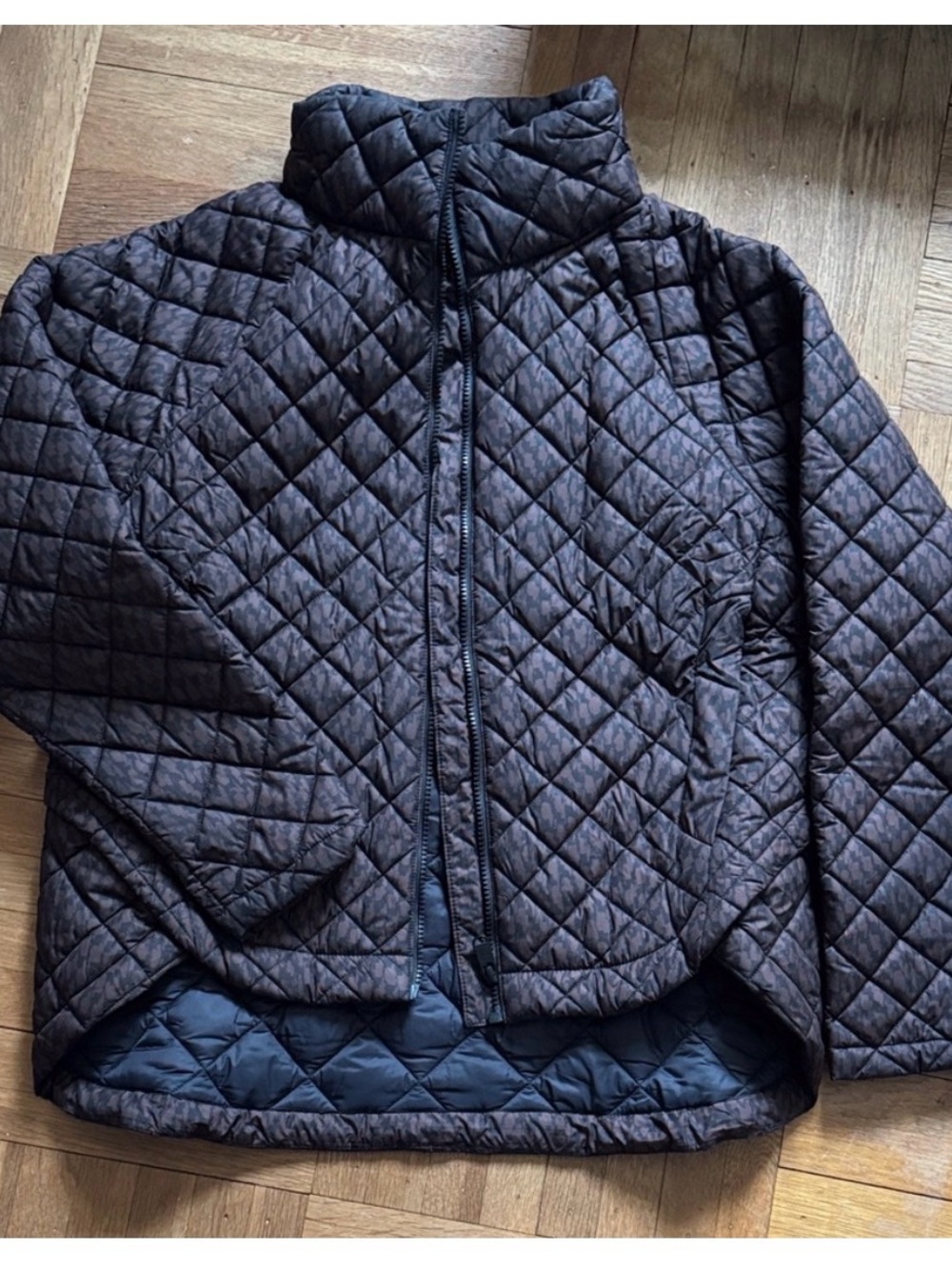 Women’s athleta jacket